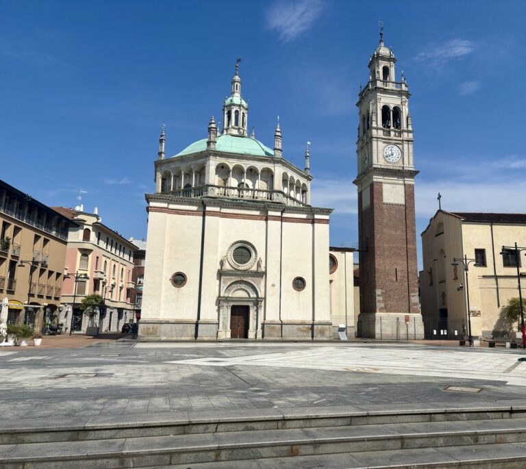 Busto città amata